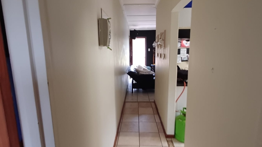 2 Bedroom Property for Sale in Vredenburg Western Cape